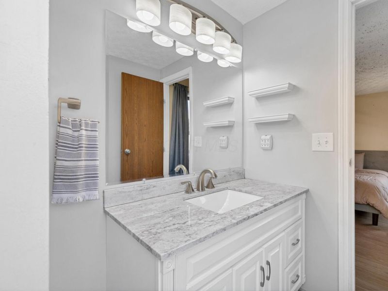 3332 Timber Oak Drive, Columbus, OH 43204 Photo 38