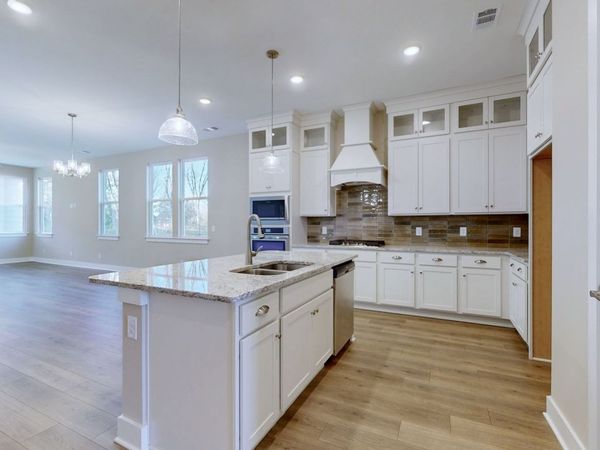 6015 Bloom St , Rockvale, TN 37153