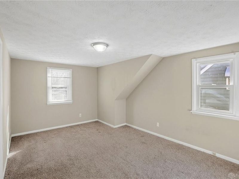 702 Allenwood Court, Dayton, OH 45420 Photo 19