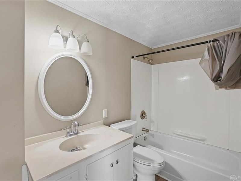 702 Allenwood Court, Dayton, OH 45420 Photo 21