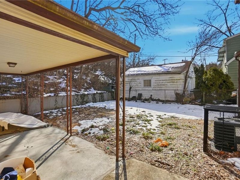 702 Allenwood Court, Dayton, OH 45420 Photo 26