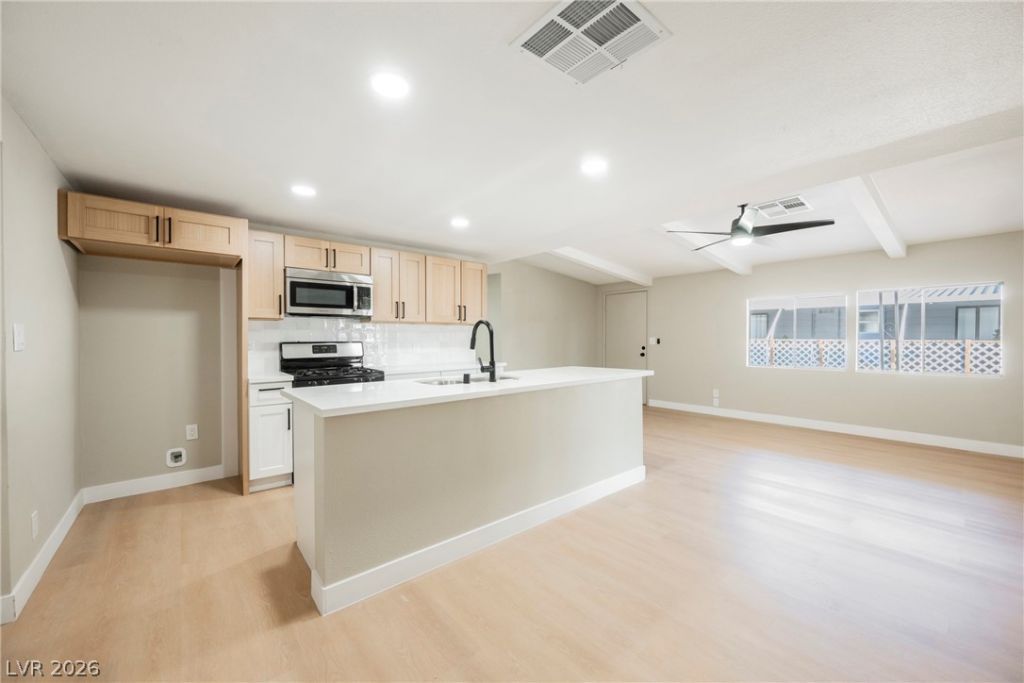 3310 Big Sur Drive, Las Vegas, NV 89122 Main Photo