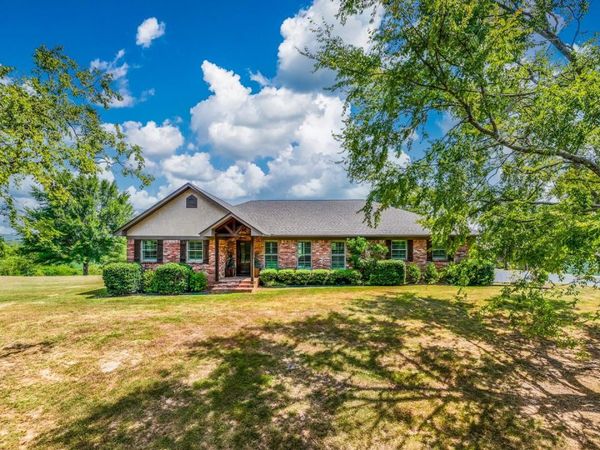 110 Connie Street, Bigelow, AR 72016