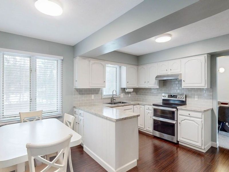 32957 Springside Lane, Solon, OH 44139 Photo 13