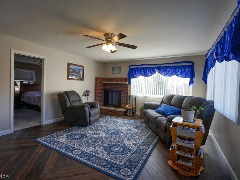 1325 County Line Rd, Hopewell, OH 43760 Photo 11