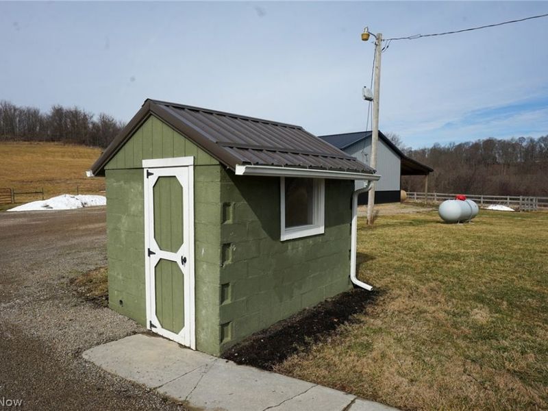 1325 County Line Rd, Hopewell, OH 43760 Photo 26