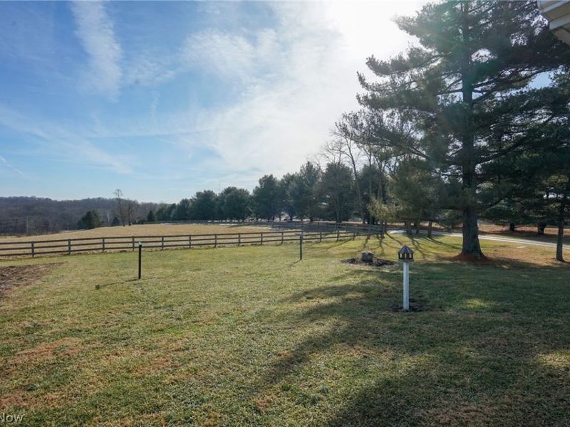1325 County Line Rd, Hopewell, OH 43760 Photo 33