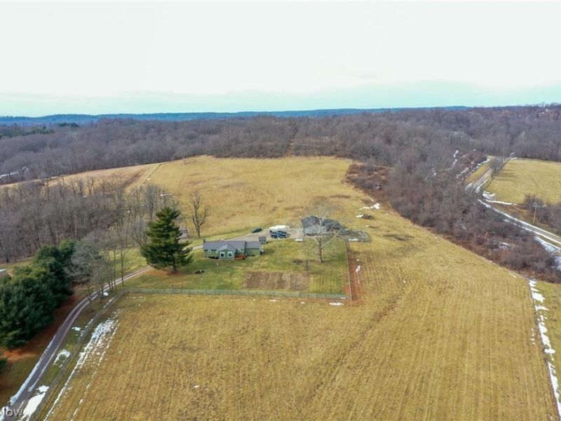 1325 County Line Rd, Hopewell, OH 43760 Photo 40