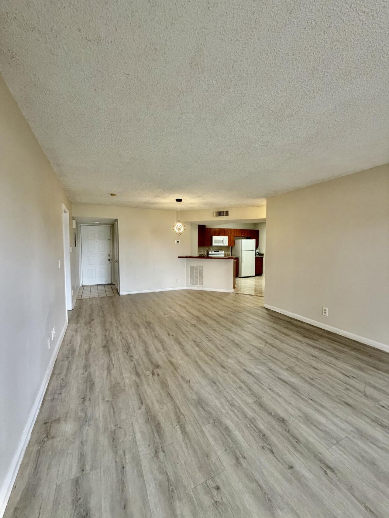 8781 Wiles Road, Unit 203, Coral Springs, FL 33067 Photo