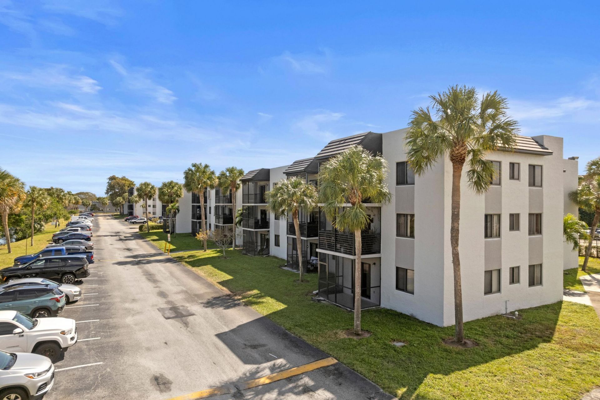 3710 N Pine Island Road, Unit 114, Sunrise, FL 33351 Photo