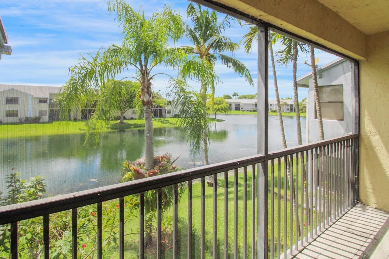 960 N Franklin Avenue, Unit 960d, Homestead, FL 33034 Photo