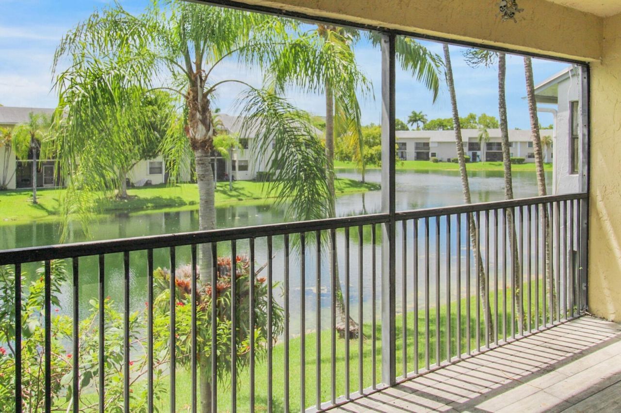 960 N Franklin Avenue, Unit 960d, Homestead, FL 33034 Photo