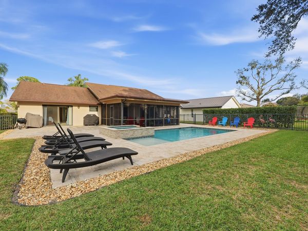 6750 Eastpointe Pines St Street, Palm Beach Gardens, FL 33418