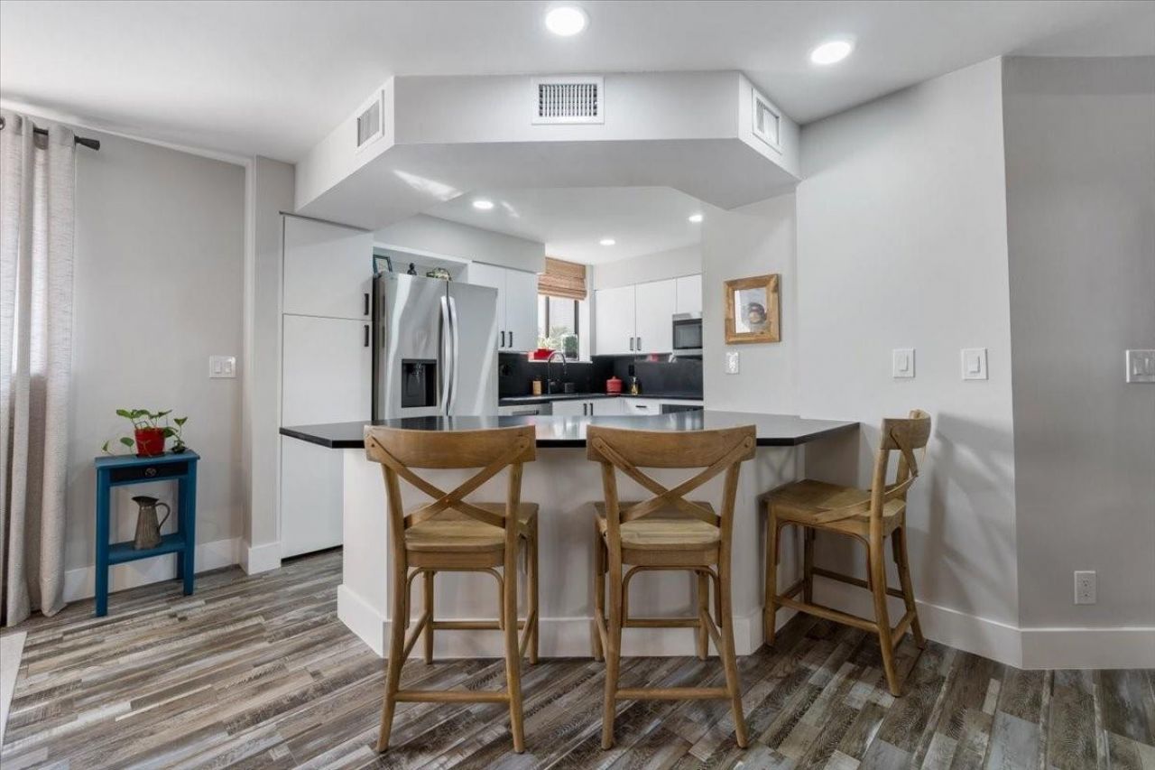 1401 NE 9th Street, Unit 65, Fort Lauderdale, FL 33304 Photo