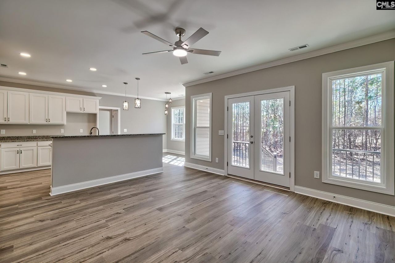 262 Howitzer Circle  Photo 9