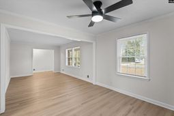 1127 Bayview Drive photo 4