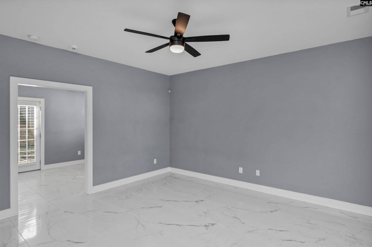 2532 Washington Street Photo 6