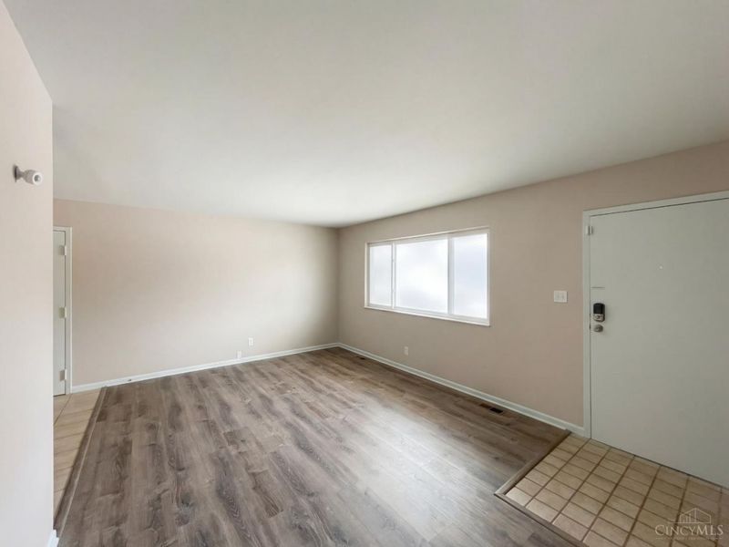 8724 Neptune Drive, Springfield Twp., OH 45231 Photo 7