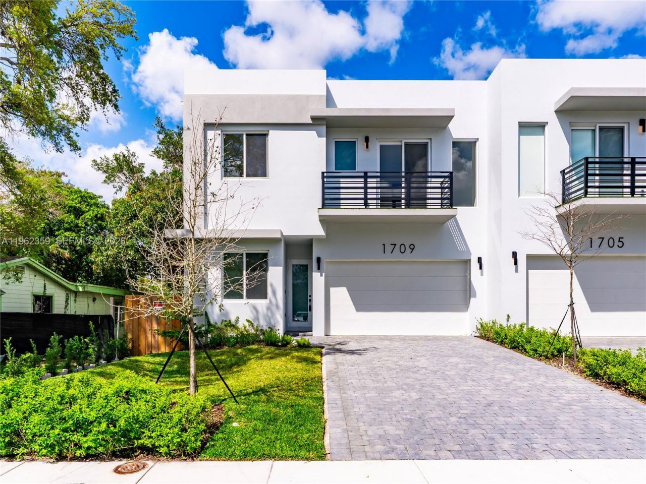 1709 SW 23rd St, Fort Lauderdale, FL 33315 Photo