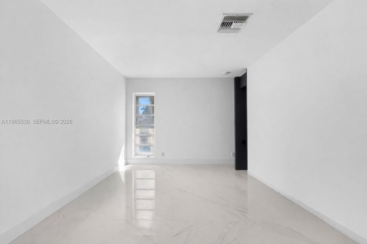 670 SE 7th Ave, Pompano Beach, FL 33060 Photo