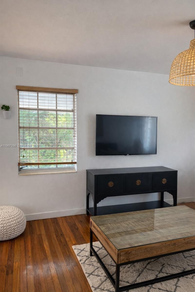 5800 SW 61st St, Miami, FL 33143 Photo