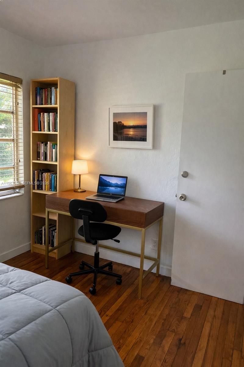 5800 SW 61st St, Miami, FL 33143 Photo