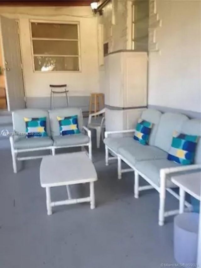 5800 SW 61st St, Miami, FL 33143 Photo