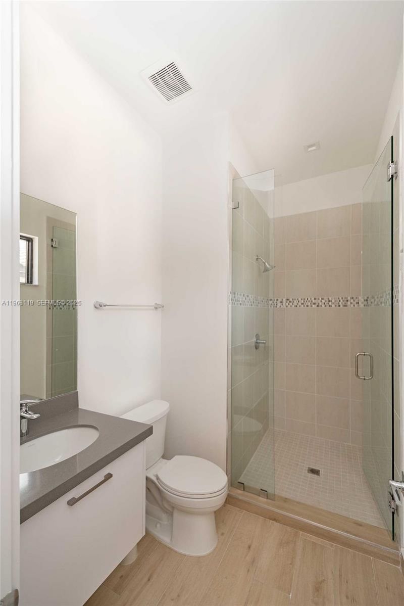 4454 NW 80th Ave, Doral, FL 33166 Photo