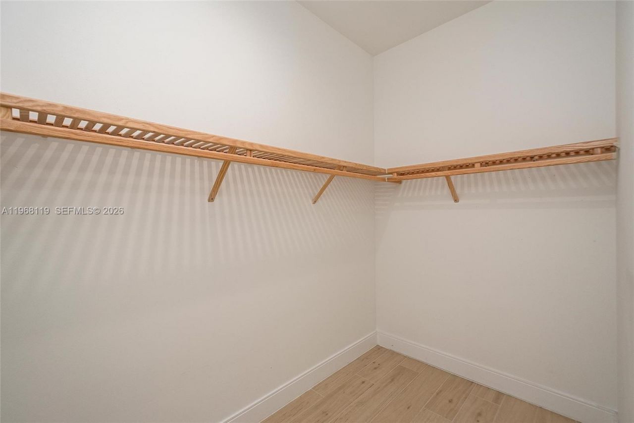 4454 NW 80th Ave, Doral, FL 33166 Photo