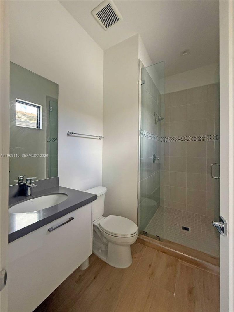 4454 NW 80th Ave, Doral, FL 33166 Photo