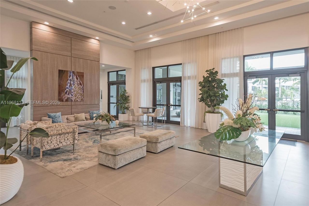 4454 NW 80th Ave, Doral, FL 33166 Photo