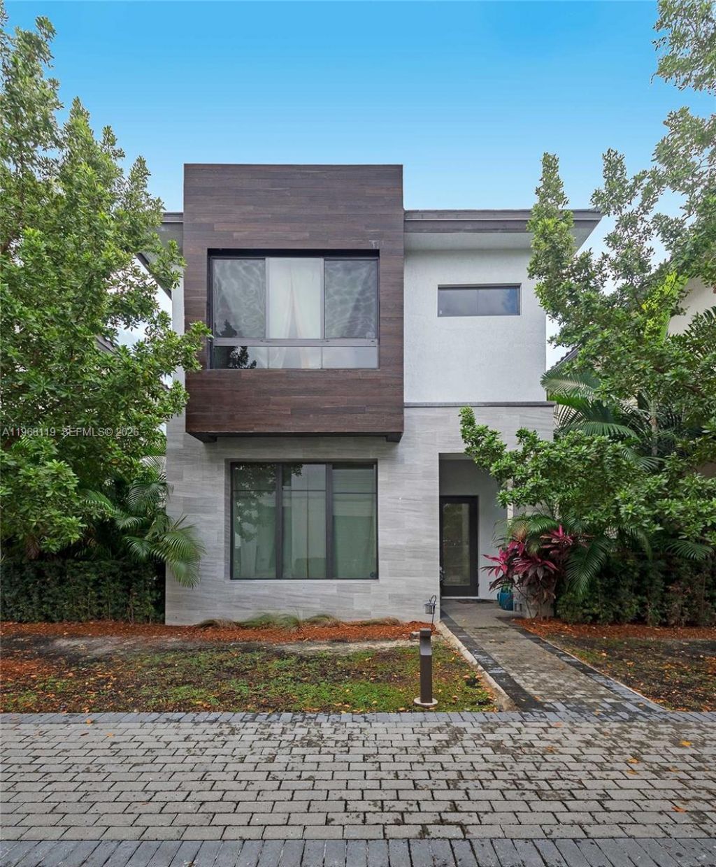 4454 NW 80th Ave, Doral, FL 33166 Photo