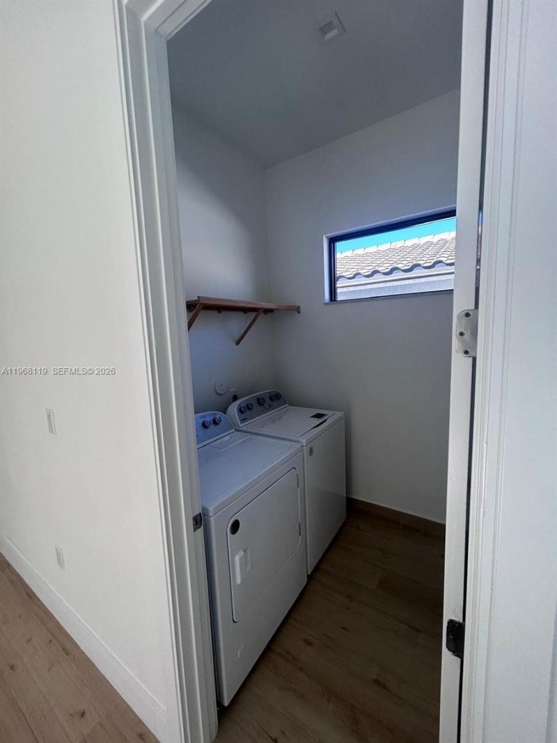 4454 NW 80th Ave , Doral, FL 33166 Photo