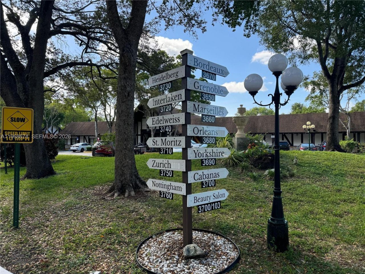 3720 Inverrary Dr, Unit 1N, Lauderhill, FL 33319 Photo