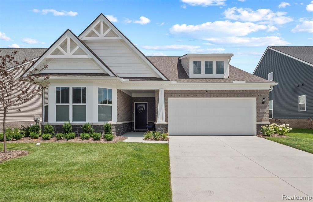 49884 Kent Court, Canton, MI 48188 Main Photo