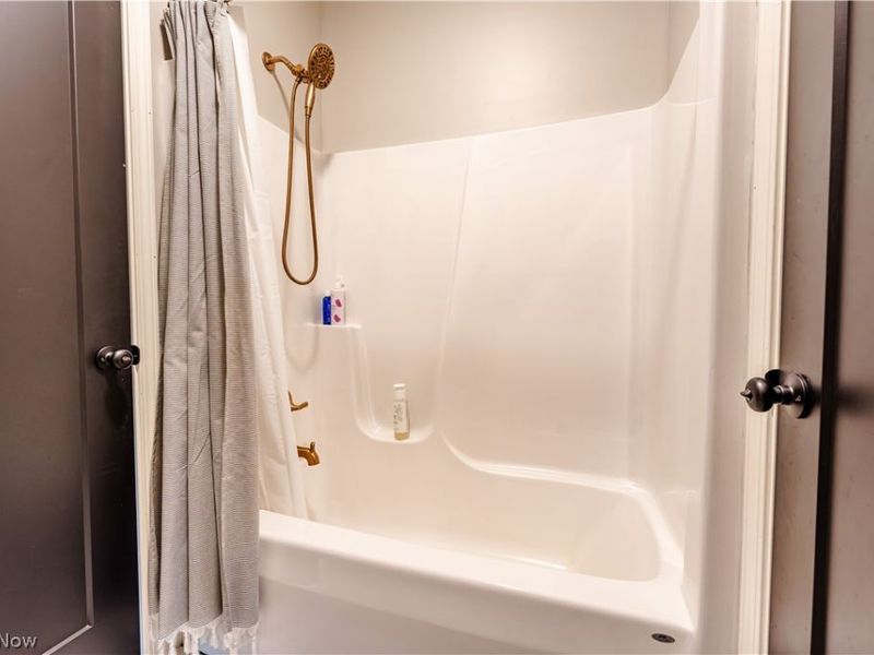 3195 Pleasant Valley Road SW, Baltic, OH 43804 Photo 10