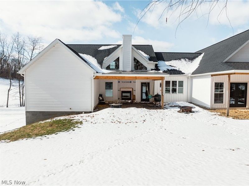 3195 Pleasant Valley Road SW, Baltic, OH 43804 Photo 4