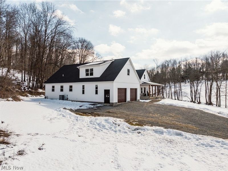 3195 Pleasant Valley Road SW, Baltic, OH 43804 Photo 5