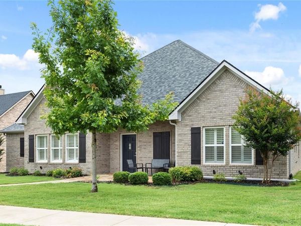 3813 Melrose Trail , Sherman, TX 75090