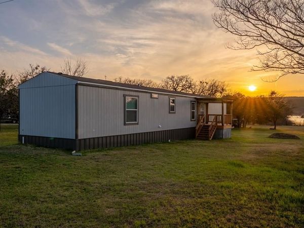 308 N Lakeview Drive, Palo Pinto, TX 76484