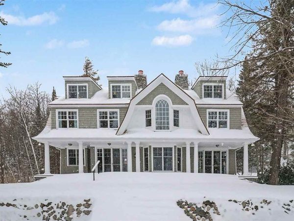 5909 Cook Point Drive, Harbor Springs, MI 49740