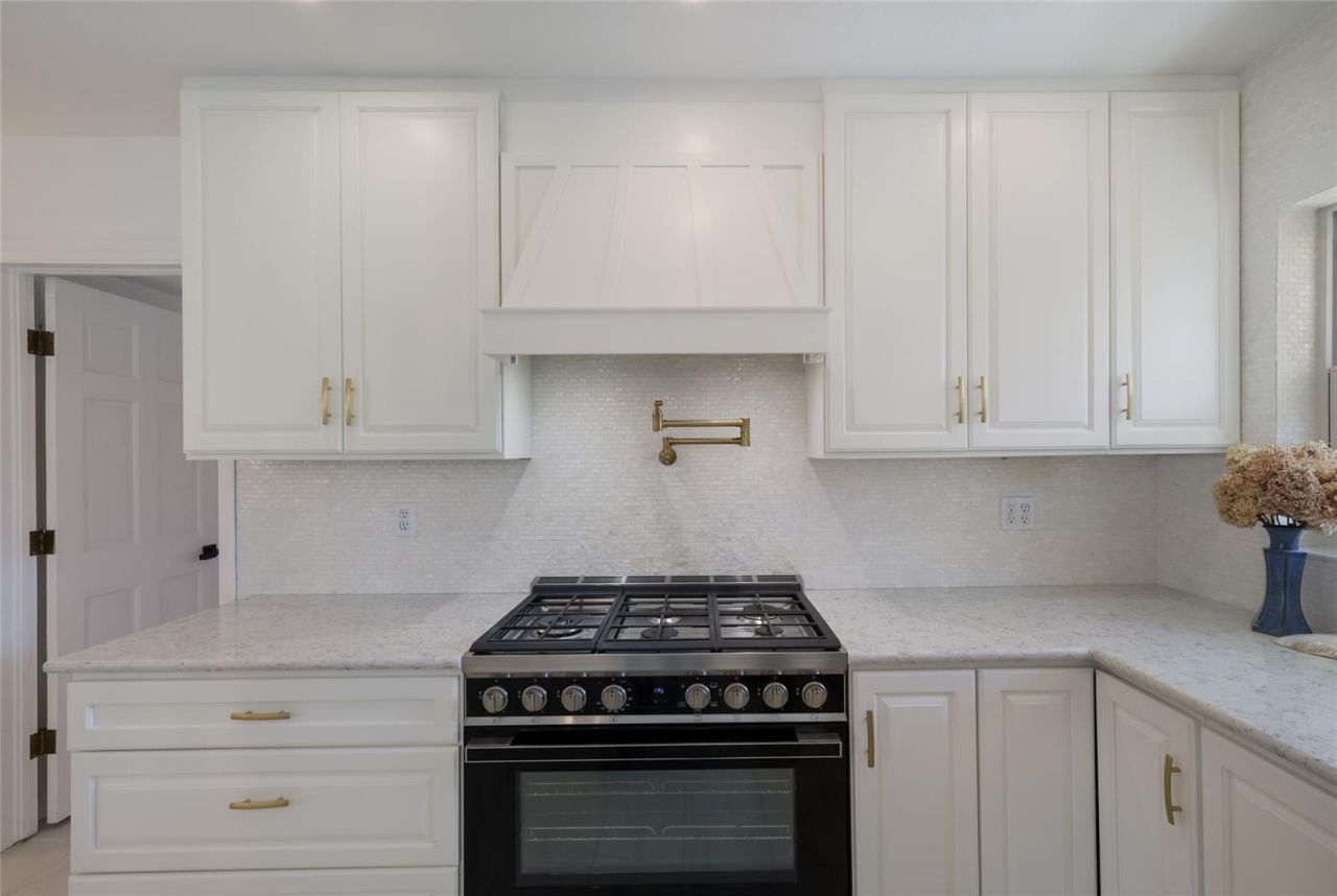 4715 7th Avenue W, Bradenton, FL 34209 Photo