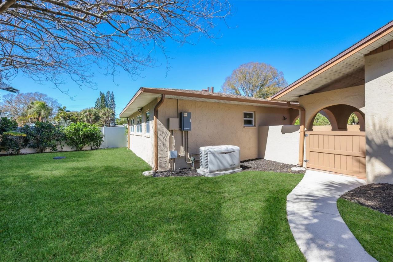 4715 7th Avenue W, Bradenton, FL 34209 Photo