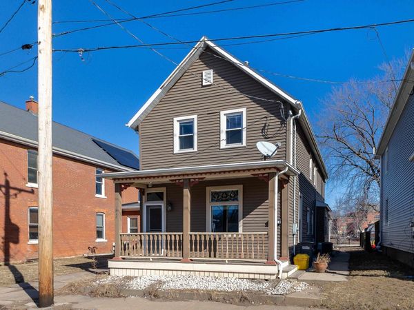 2318 Washington Street, Dubuque, IA 52001