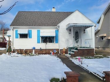 367 Wayne Avenue, Akron, OH 44301