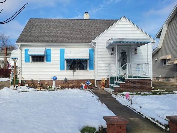 367 Wayne Avenue, Akron, OH 44301
