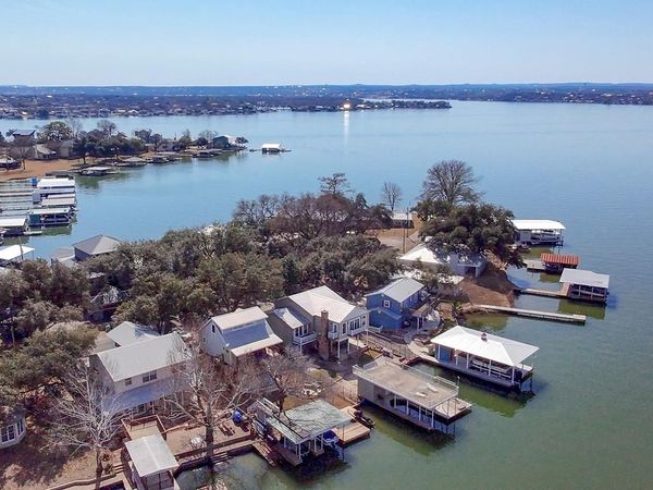 322 Granite Shoals LN, Sunrise Beach, TX 78643