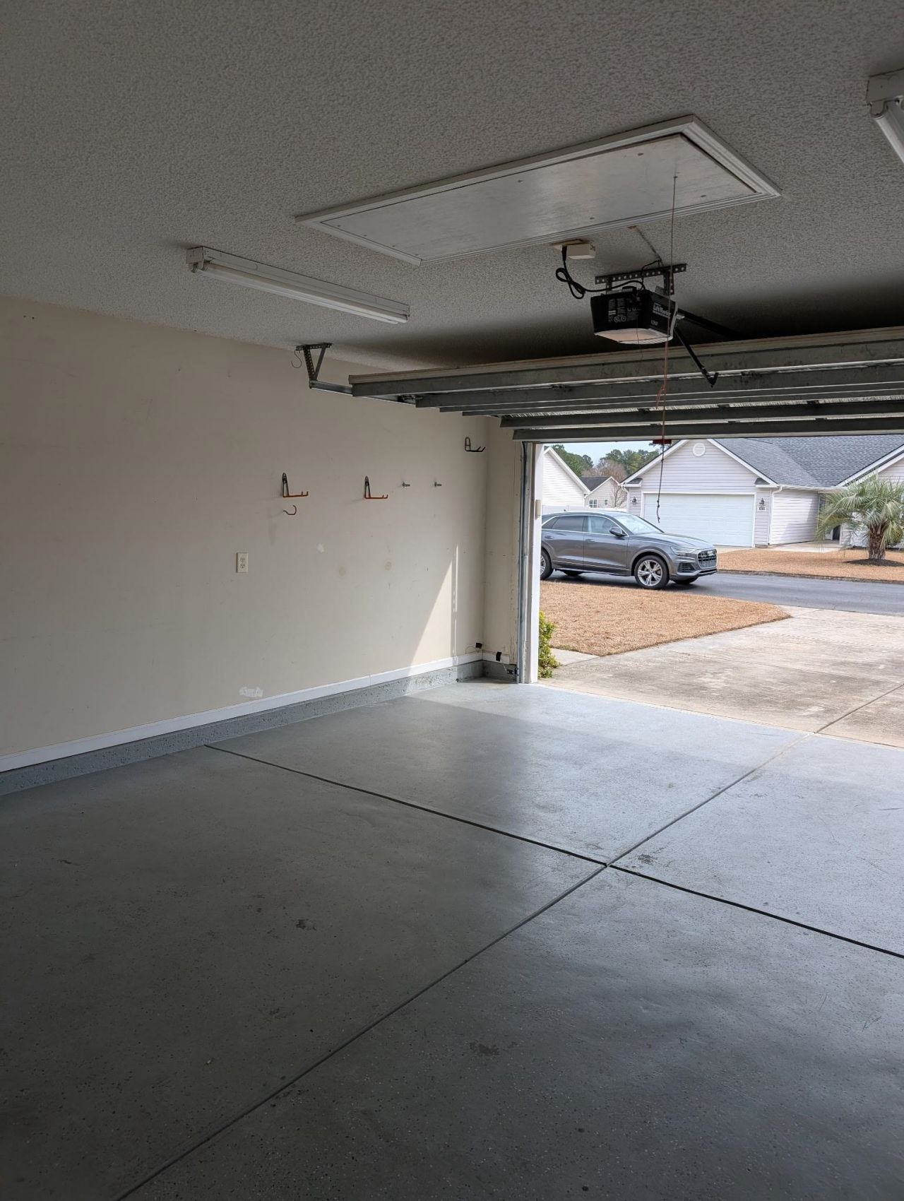 8268 Tartan Ln. Photo 6