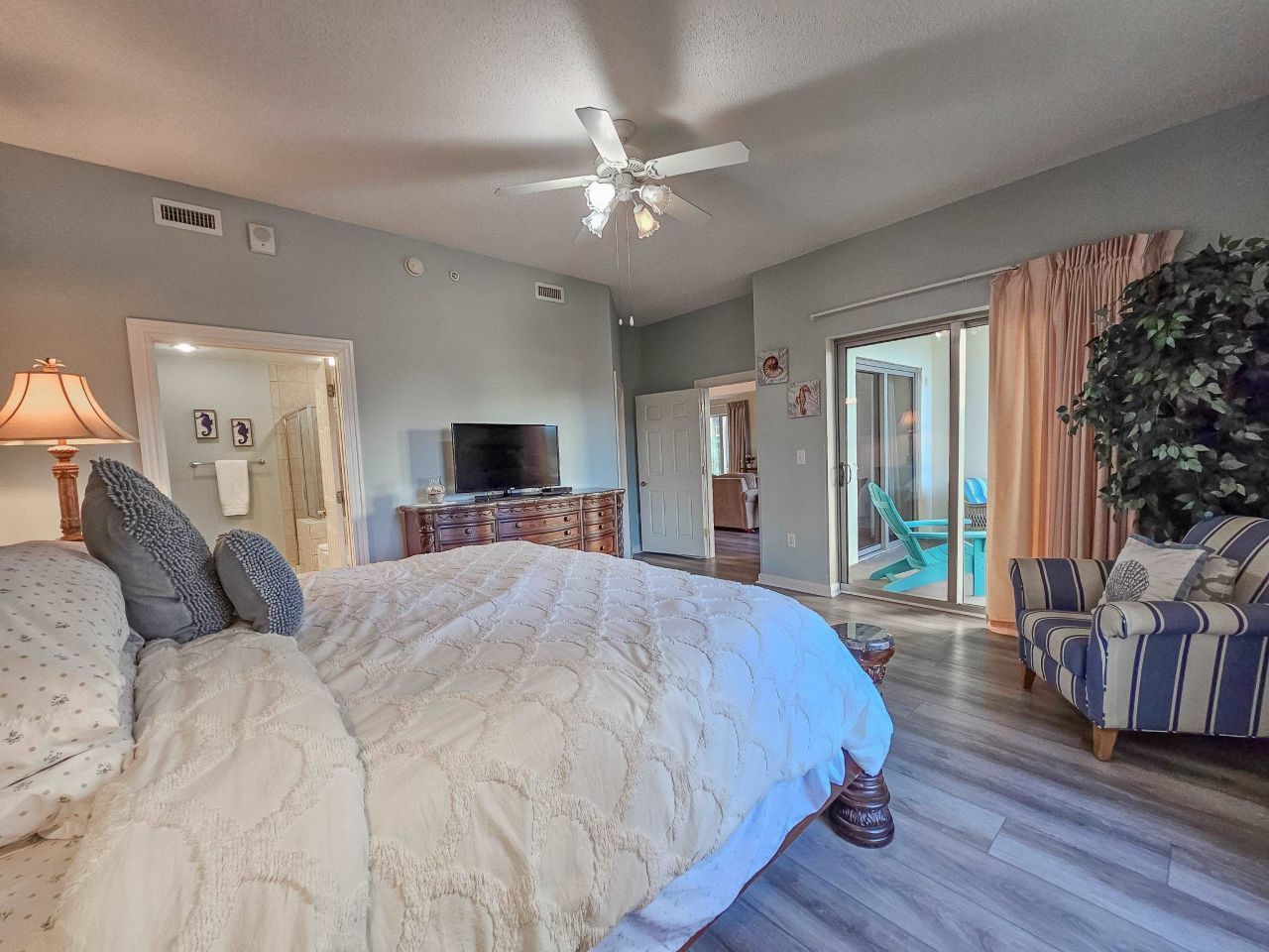 9994 Beach Club Dr.  Photo 21