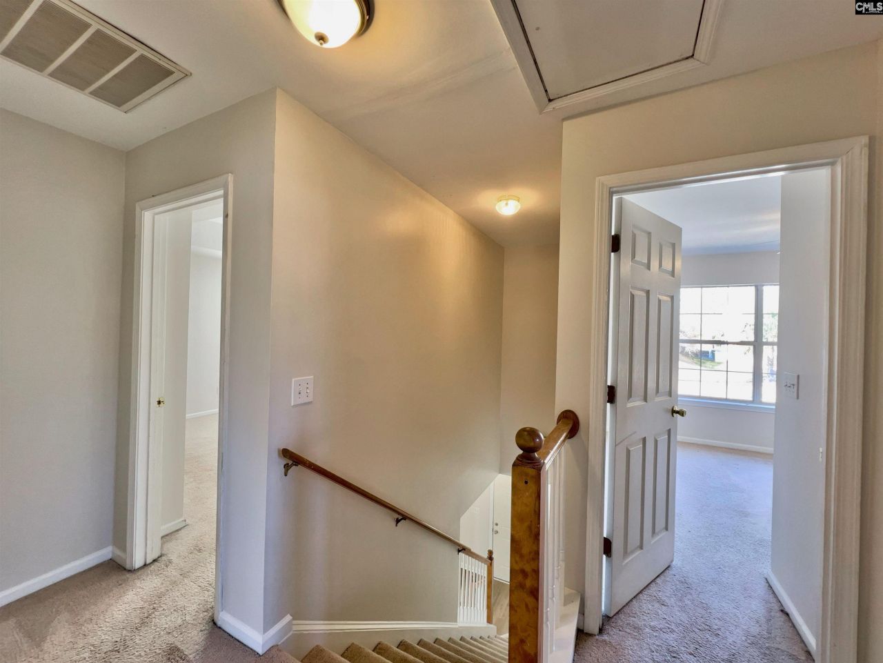 131 Glenbrooke Circle Photo 32